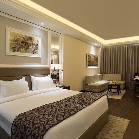 Singhania Sarovar Portico Rāipur Εξωτερικό φωτογραφία