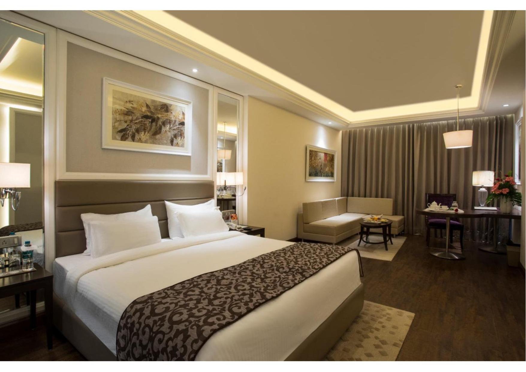 Singhania Sarovar Portico Rāipur Εξωτερικό φωτογραφία