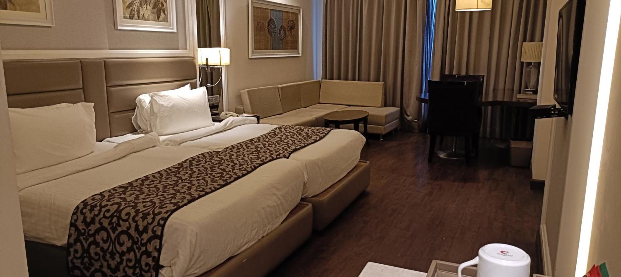 Singhania Sarovar Portico Rāipur Εξωτερικό φωτογραφία